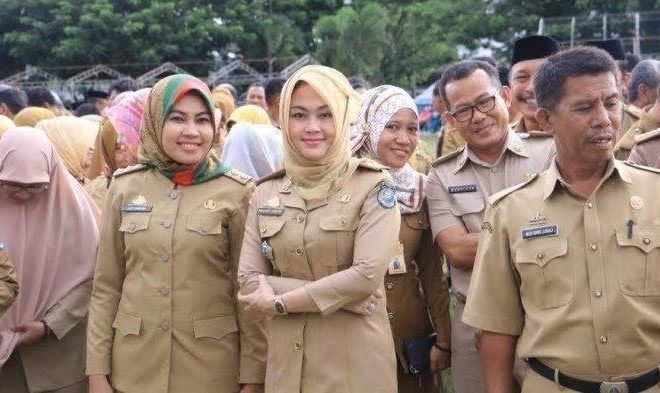 Pembagian Golongan PNS, Gaji, dan Tunjangannya