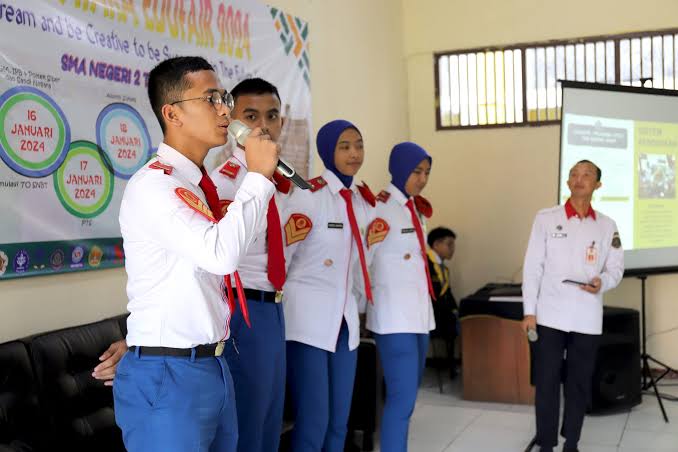 Sekolah Kedinasan yang Boleh Mata Minus